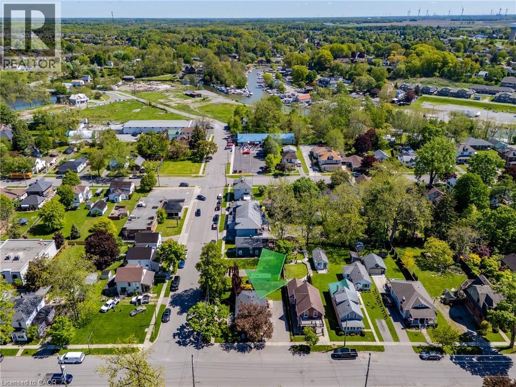 Photo 33 of 100 Market Street E, Port Dover ON