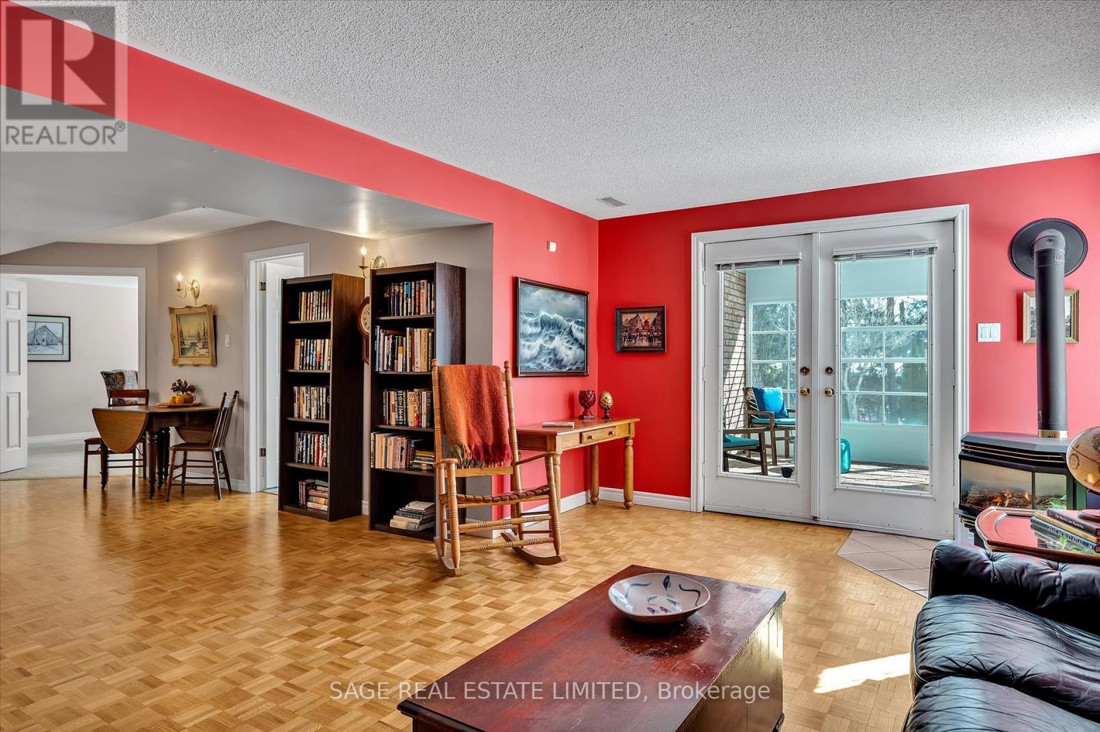 Photo 28 of 15 Hillview Drive, Kawartha Lakes ON