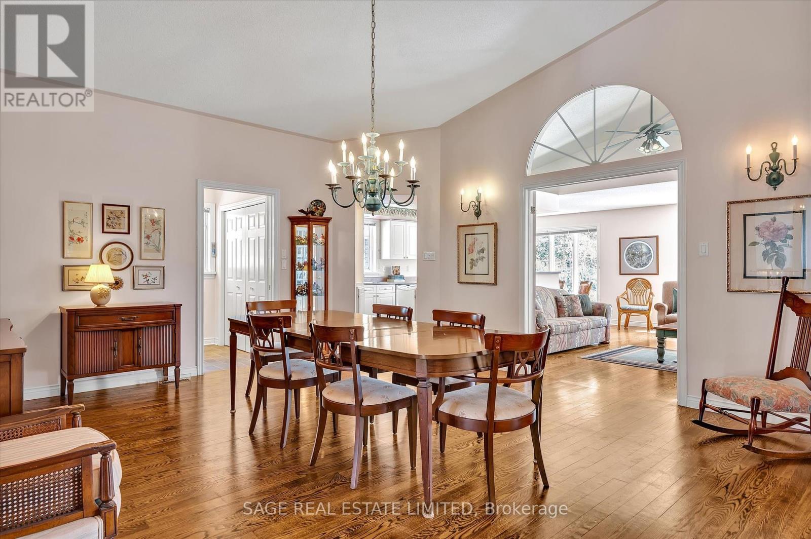 Photo 5 of 15 Hillview Drive, Kawartha Lakes ON