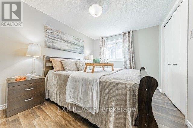 Photo 14 of 26 Greening Avenue, Hamilton ON