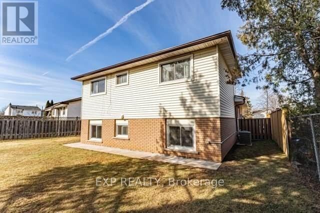 Photo 28 of 26 Greening Avenue, Hamilton ON