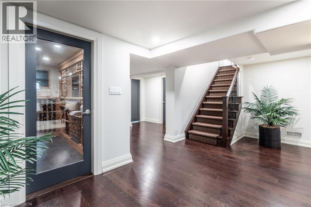 Photo 23 of 319 Goodram Drive, Burlington ON
