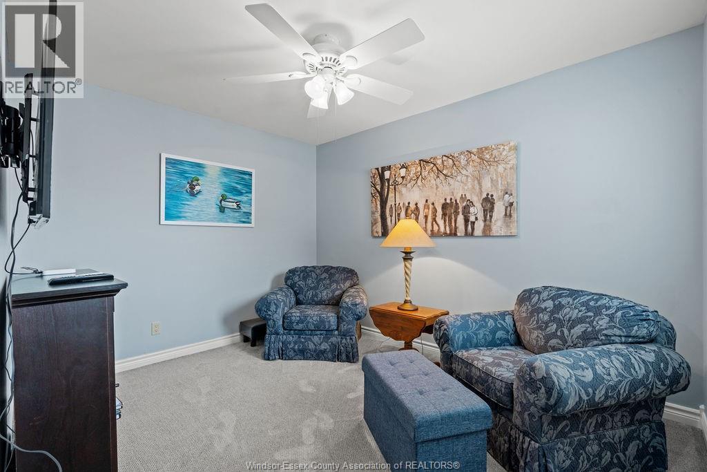 Photo 23 of 12 Lakeside Cr, Kingsville ON