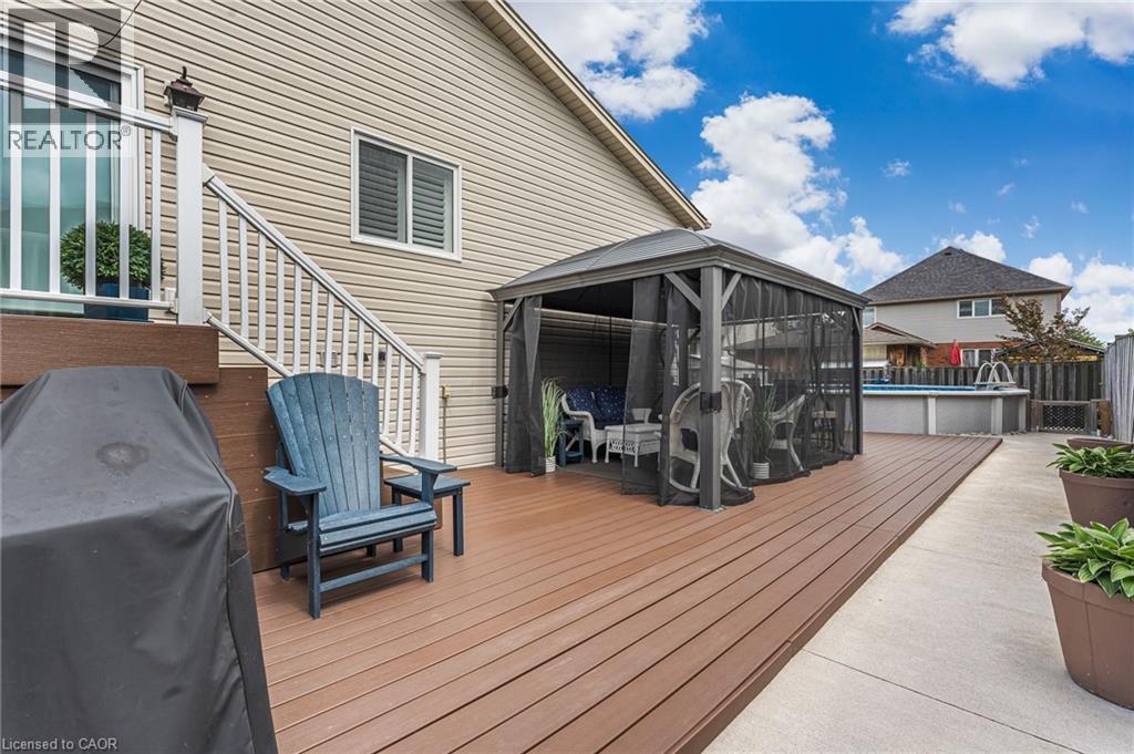 Photo 29 of 21 Jane Street, Smithville ON