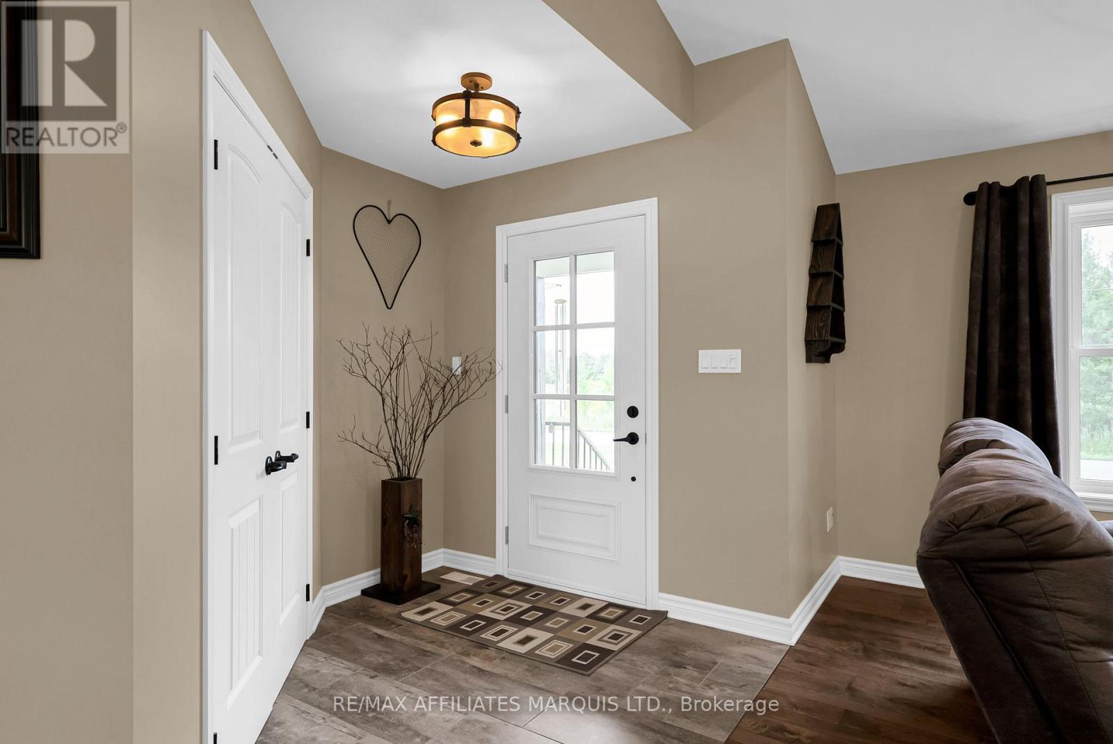 Photo 4 of 6840 Lalonde Boulevard, South Glengarry ON