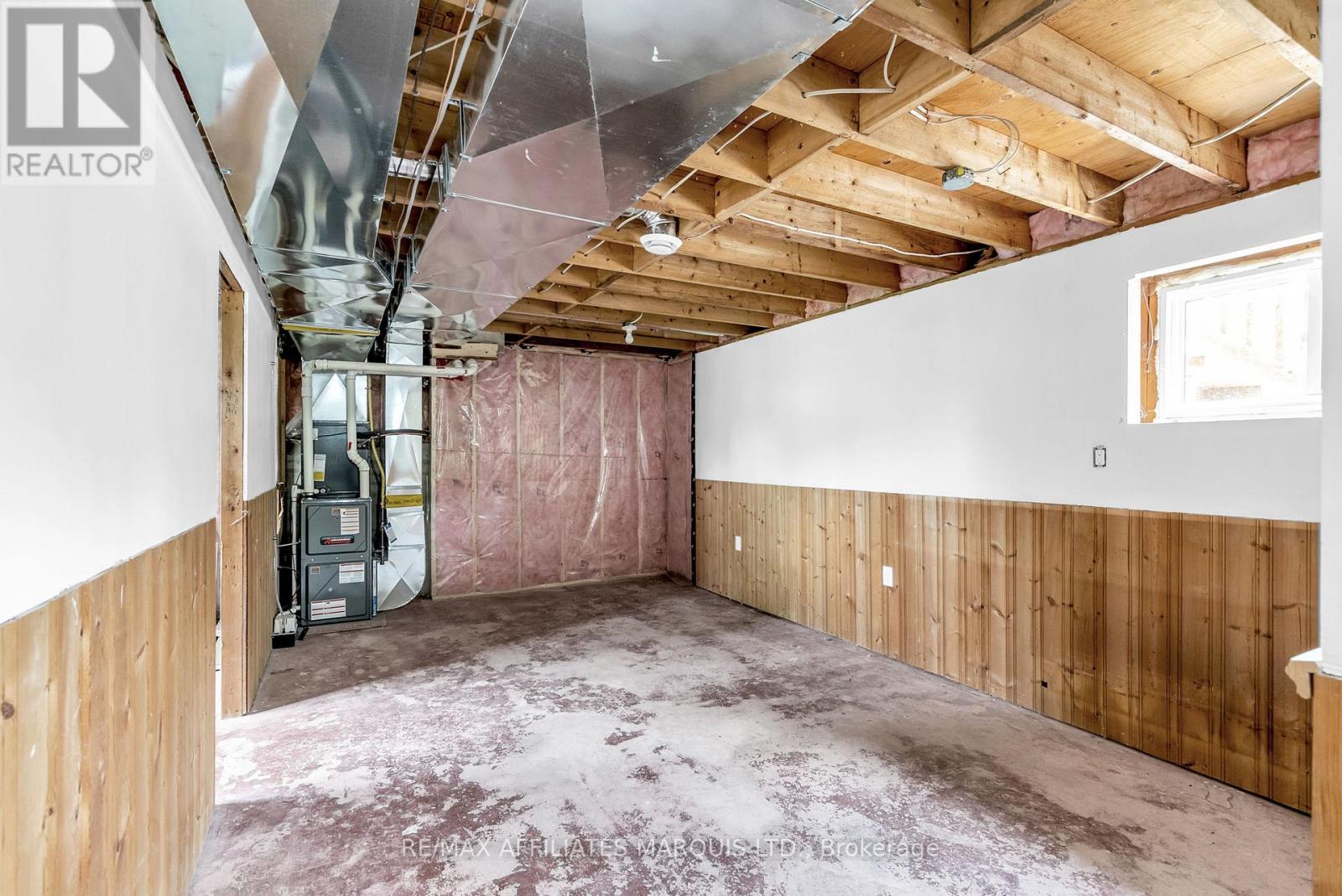 Photo 31 of 18222 Patrick Street, South Glengarry ON