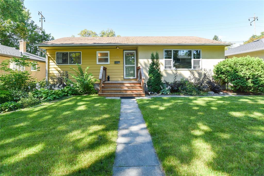 Photo 1 of 755 Borebank Street, Winnipeg MB