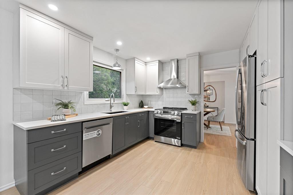 Photo 13 of 39 Carlotta Crescent, Winnipeg MB