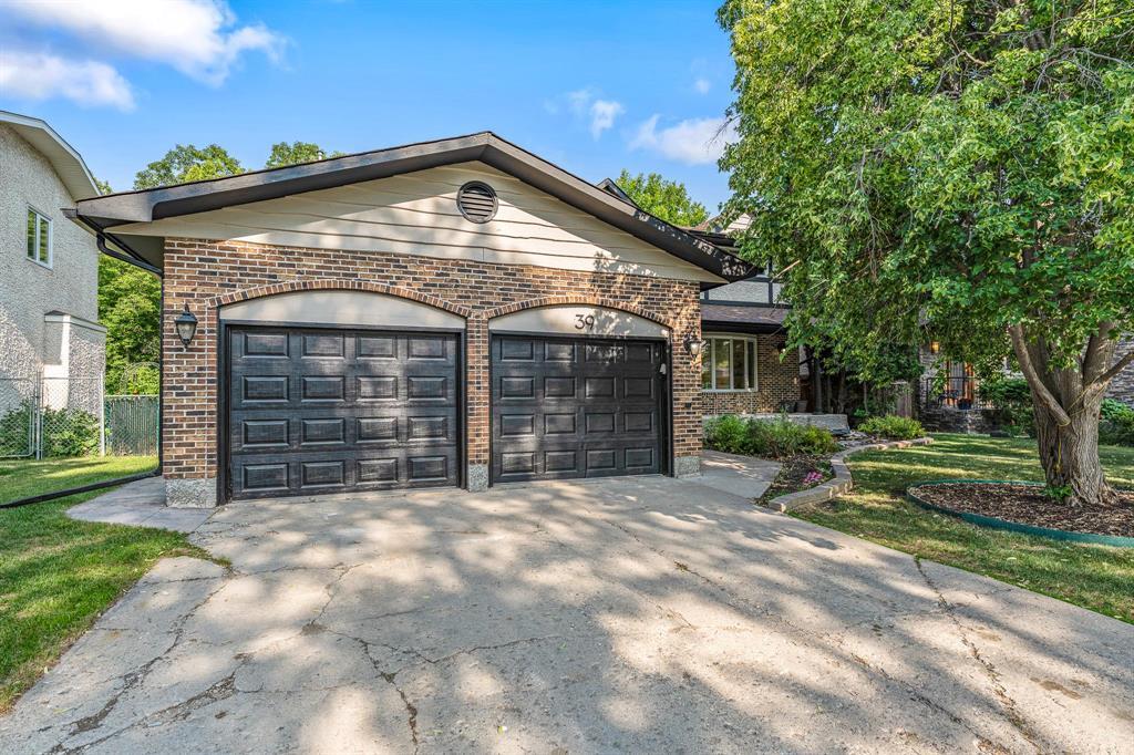 Photo 38 of 39 Carlotta Crescent, Winnipeg MB