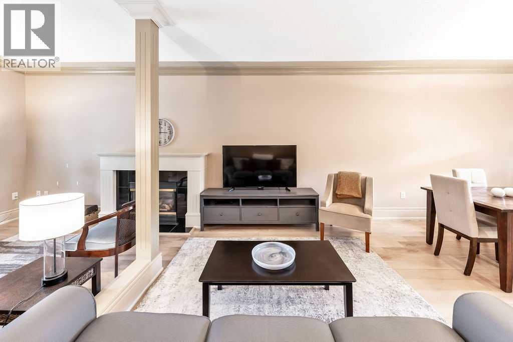 Photo 16 of 1027 13 Avenue Sw, Calgary AB