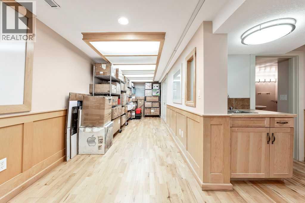 Photo 36 of 1027 13 Avenue Sw, Calgary AB