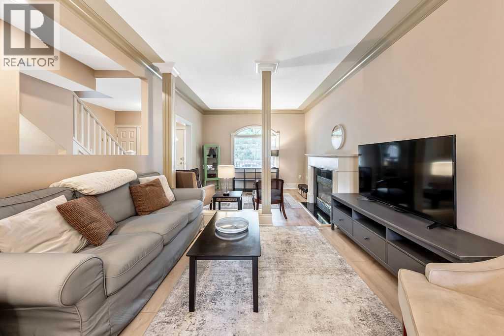 Photo 13 of 1027 13 Avenue Sw, Calgary AB