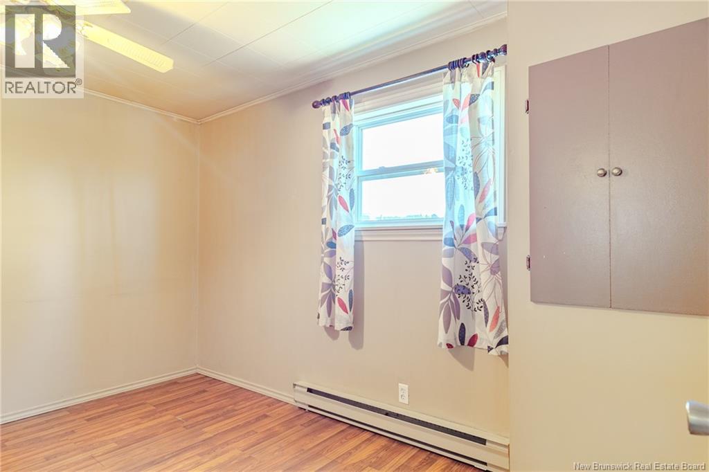 Photo 15 of 81 Broadway Avenue, Saint John NB