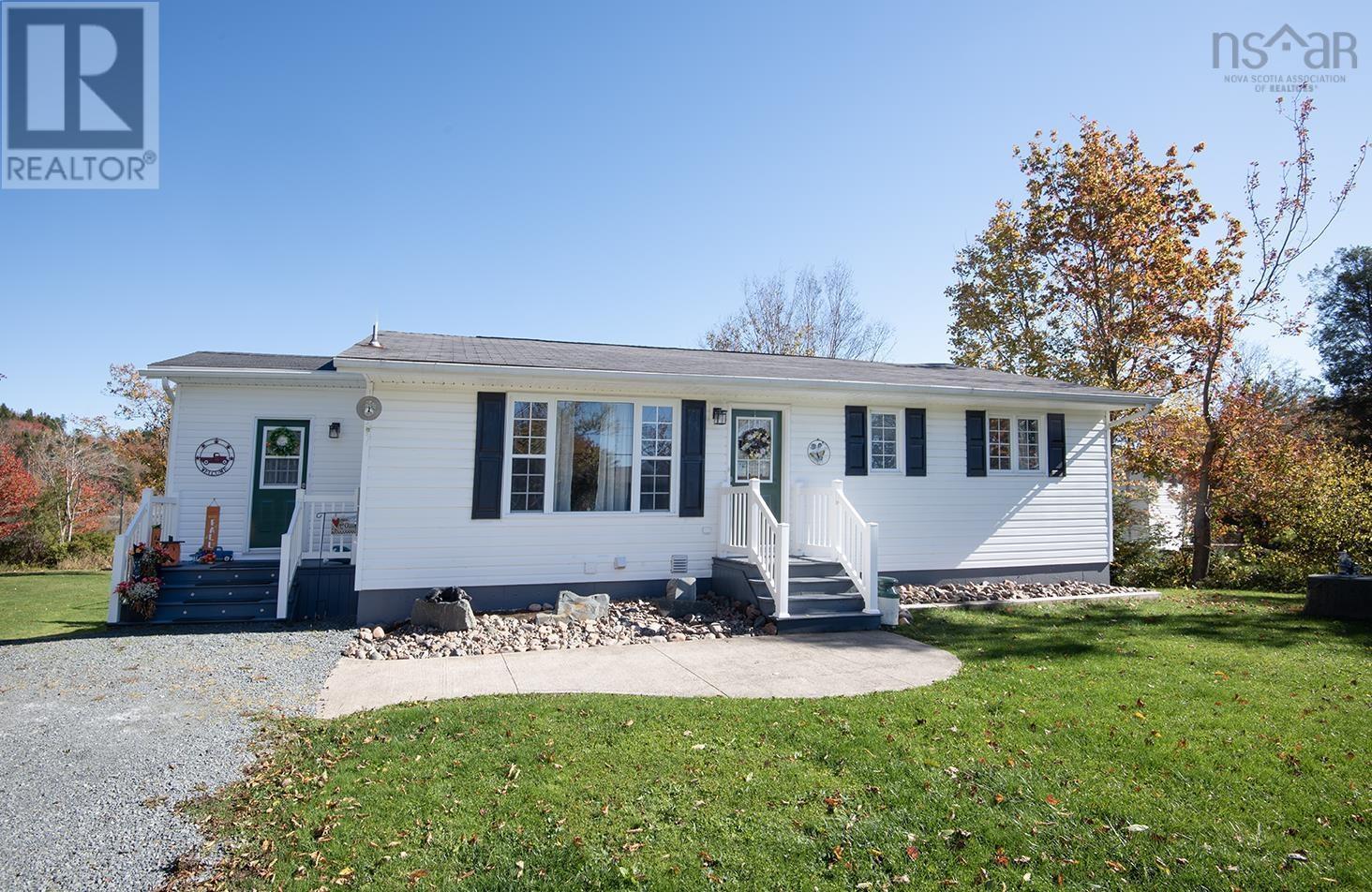 Photo 1 of 240 Ponderosa Drive, Lake Echo NS