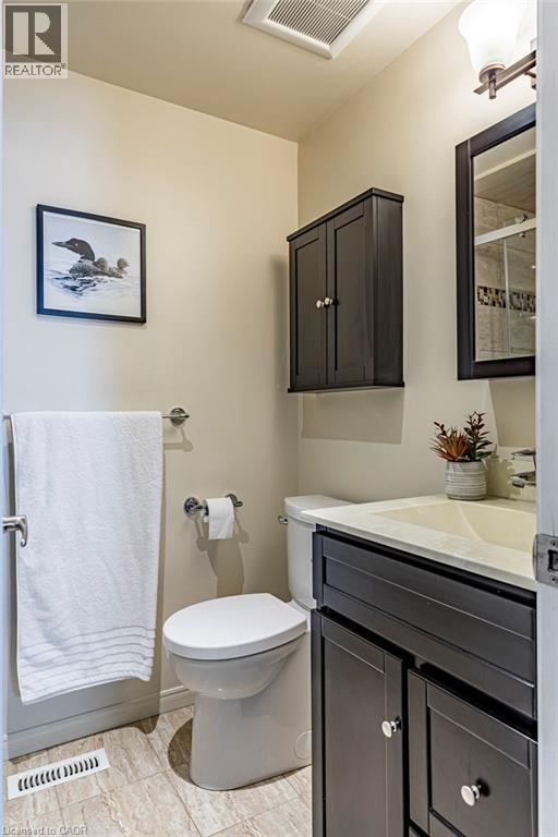 Photo 26 of 1 Leith Court, Ancaster ON