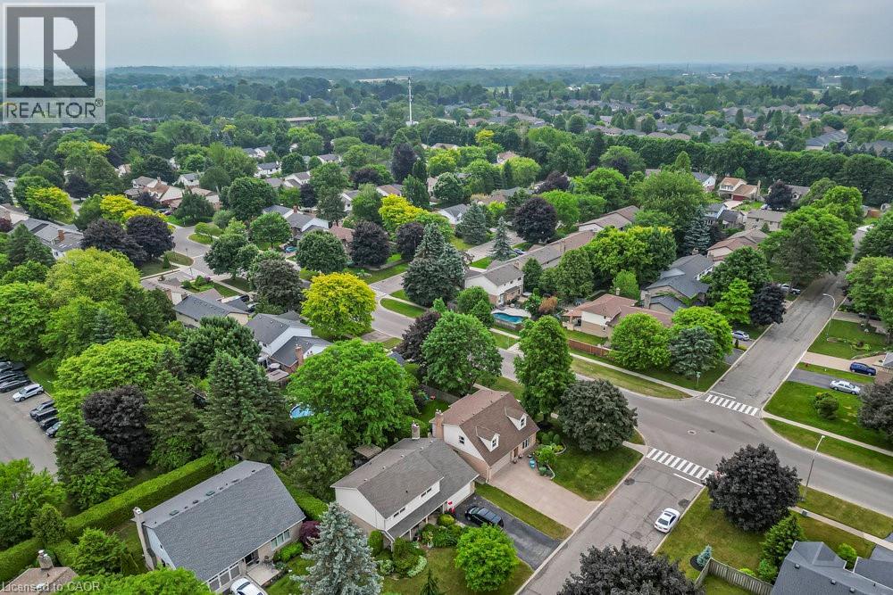 Photo 49 of 1 Leith Court, Ancaster ON