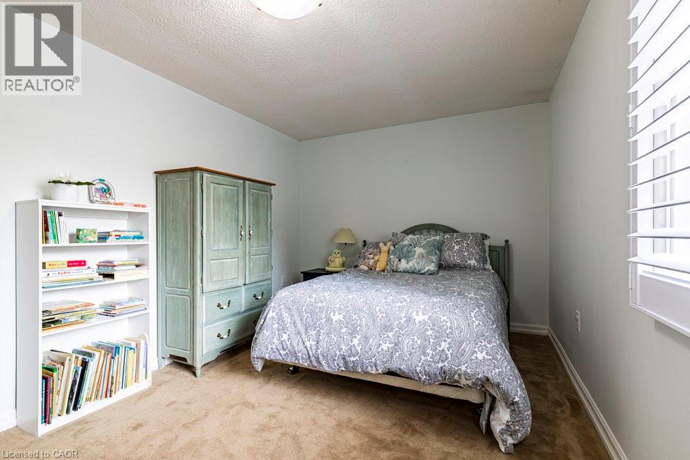Photo 30 of 1 Leith Court, Ancaster ON