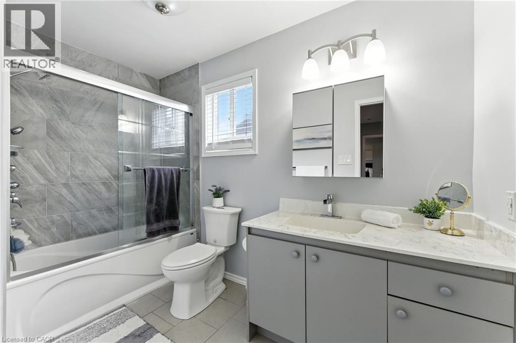 Photo 26 of 139 Chipman Street, Cambridge ON