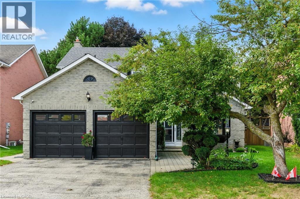 Photo 2 of 139 Chipman Street, Cambridge ON