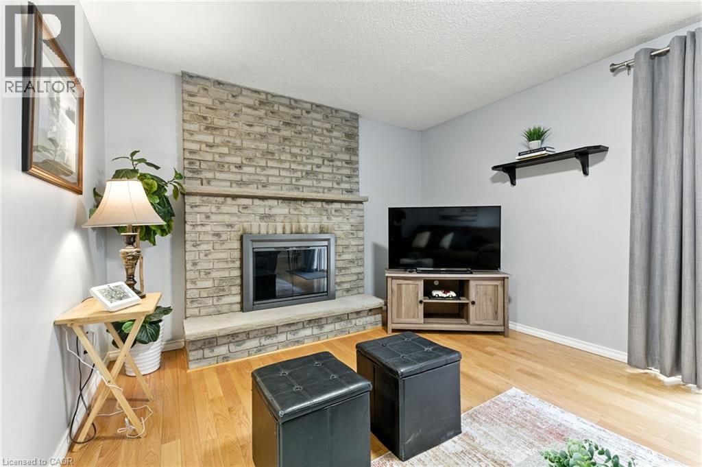 Photo 20 of 139 Chipman Street, Cambridge ON