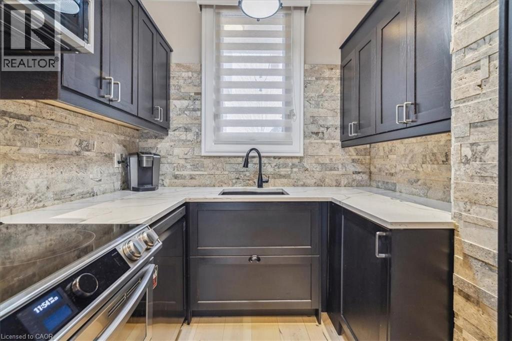 Photo 19 of 2301 Cavendish Drive Unit 150, Burlington ON