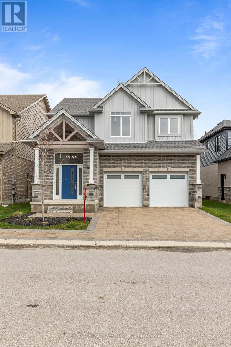 Photo 2 of 3 1061 Eagletrace Drive, London North ON