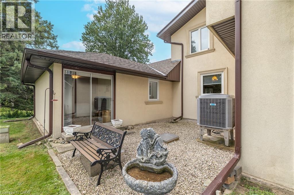 Photo 9 of 7147 Wellington Road No 124, Guelph Eramosa ON