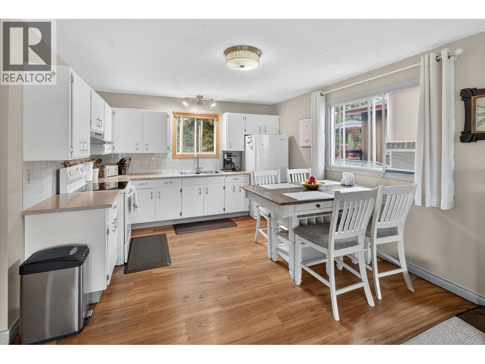  3476 Malcolm Road, West Kelowna