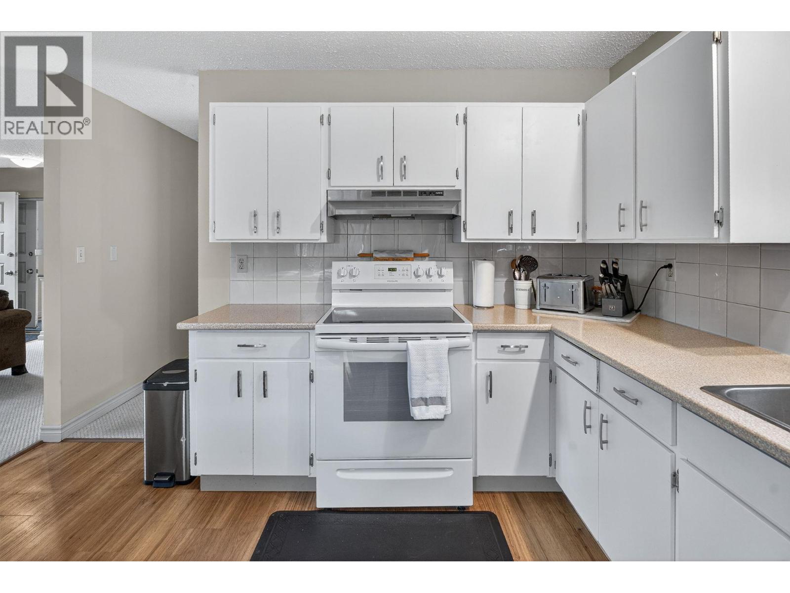  3476 Malcolm Road, West Kelowna