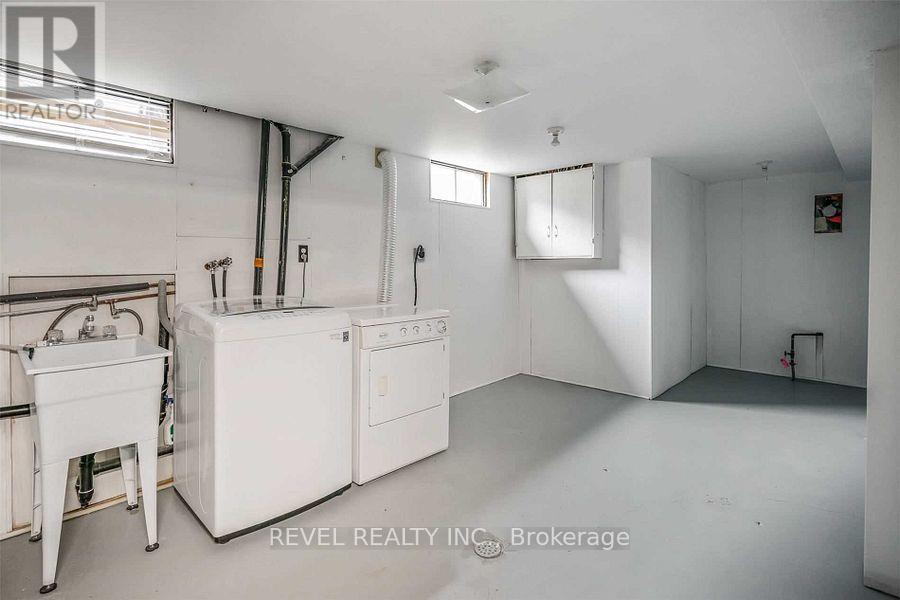 Photo 8 of Bsmt 74 Green Maple Drive, St Catharines ON