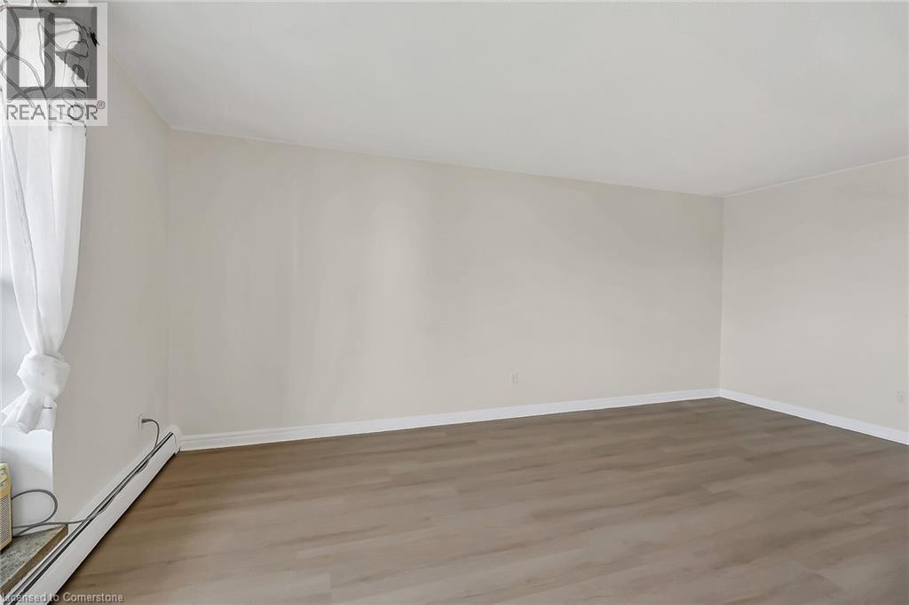 Photo 8 of 81 Charlton Avenue E Unit 702, Hamilton ON