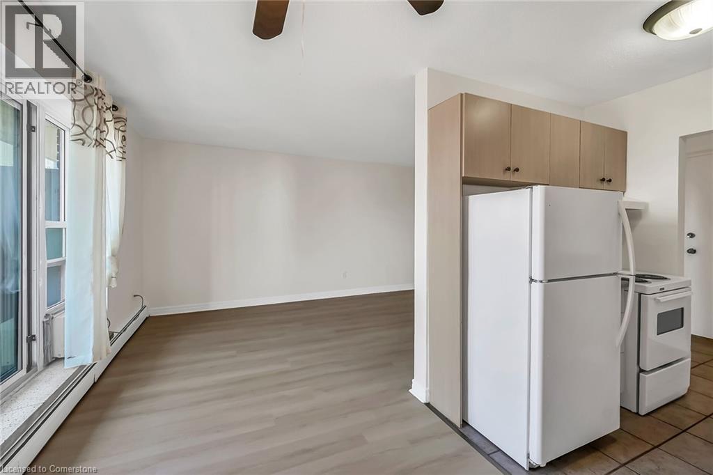 Photo 18 of 81 Charlton Avenue E Unit 702, Hamilton ON