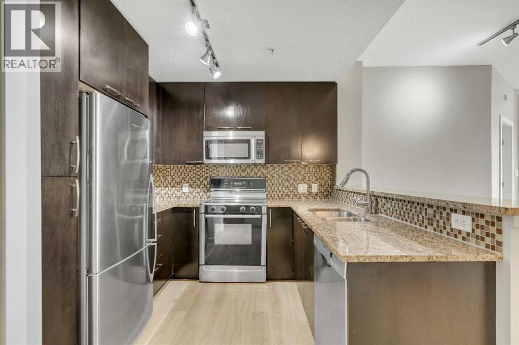 Photo 10 of 205 333 22 Avenue Sw, Calgary AB