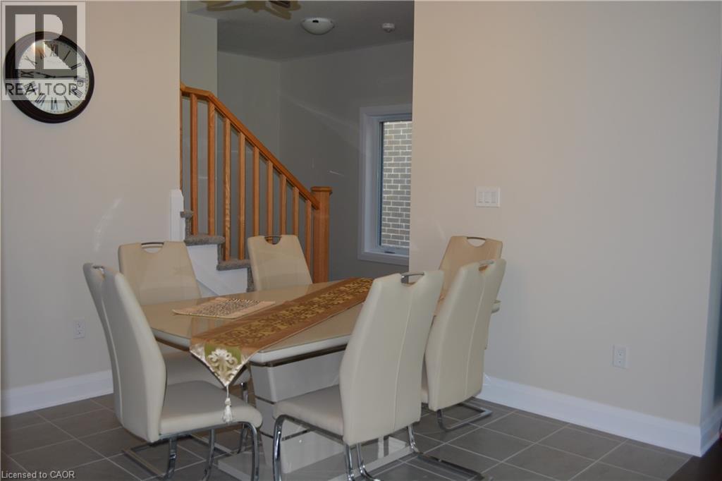 Photo 8 of 559 Balsam Poplar Street, Waterloo ON