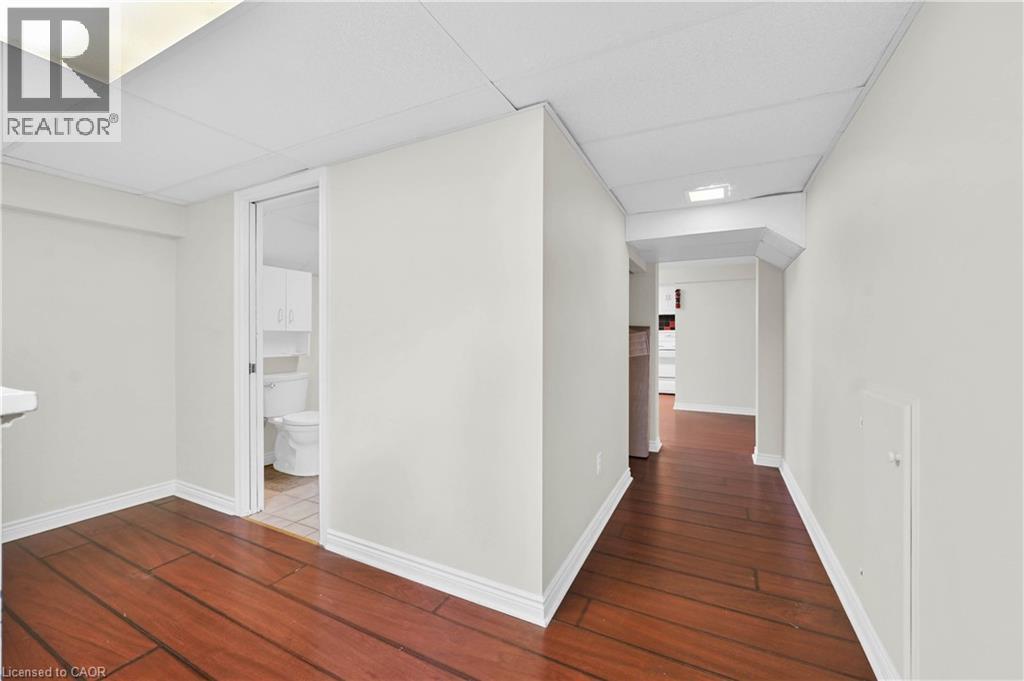 Photo 21 of 1008 Upper Wellington Street Unit Lower Suite, Hamilton ON