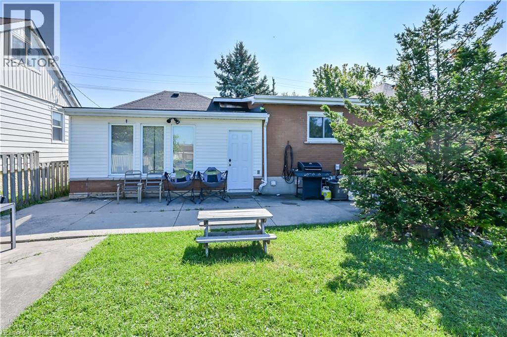 Photo 27 of 1008 Upper Wellington Street Unit Lower Suite, Hamilton ON