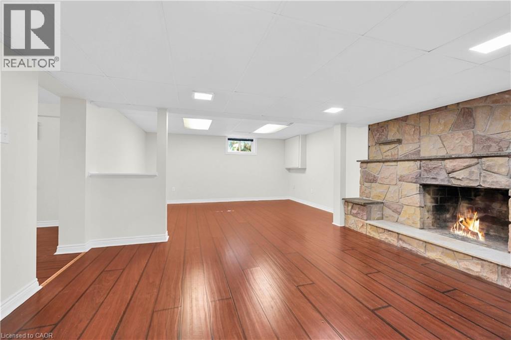 Photo 13 of 1008 Upper Wellington Street Unit Lower Suite, Hamilton ON