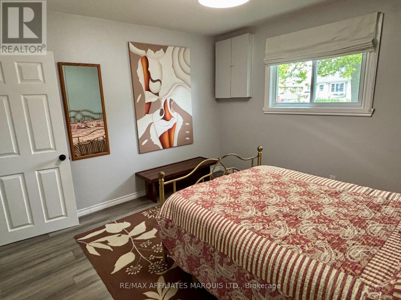 Photo 18 of 1005 Osborne Avenue, Cornwall ON
