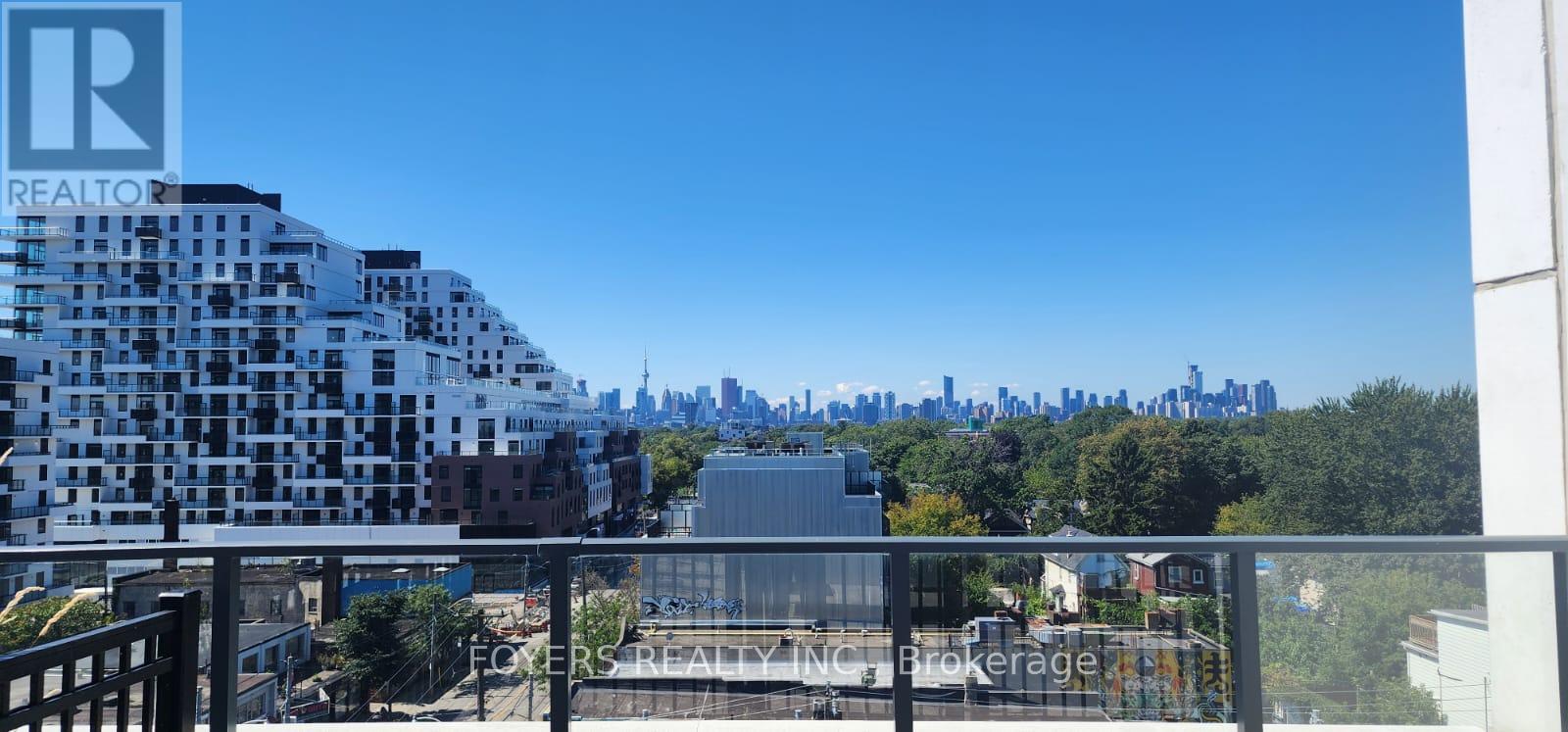 Photo 21 of 314 1630 Queen Street E, Toronto ON