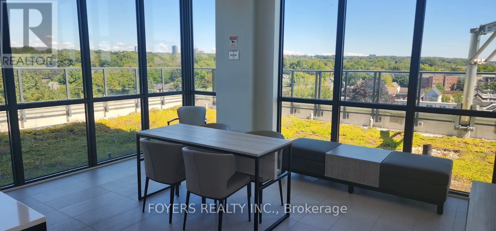 Photo 26 of 314 1630 Queen Street E, Toronto ON