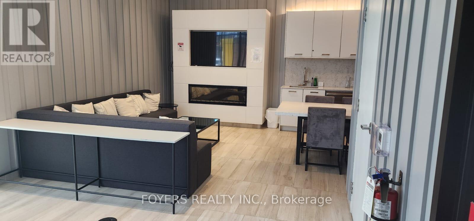 Photo 30 of 314 1630 Queen Street E, Toronto ON