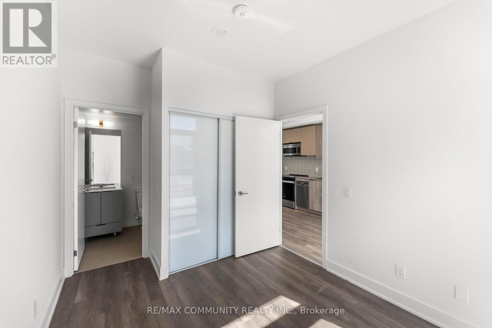 Photo 11 of 206 1350 Ellesmere Road, Toronto ON