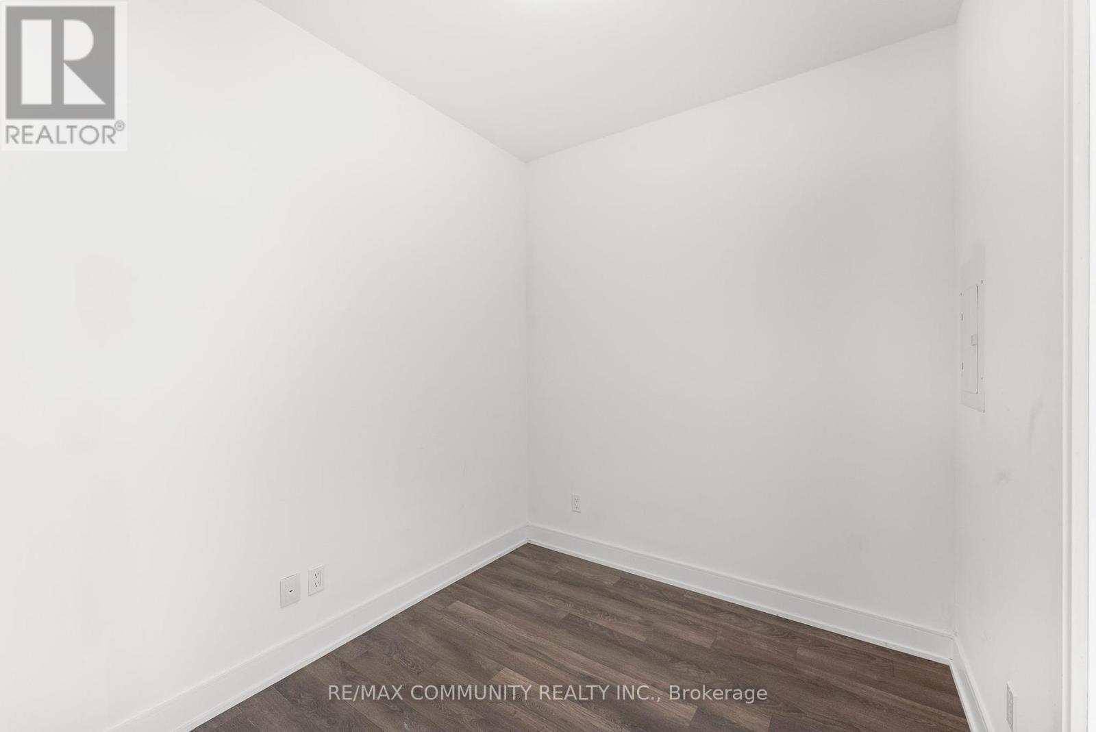 Photo 13 of 206 1350 Ellesmere Road, Toronto ON