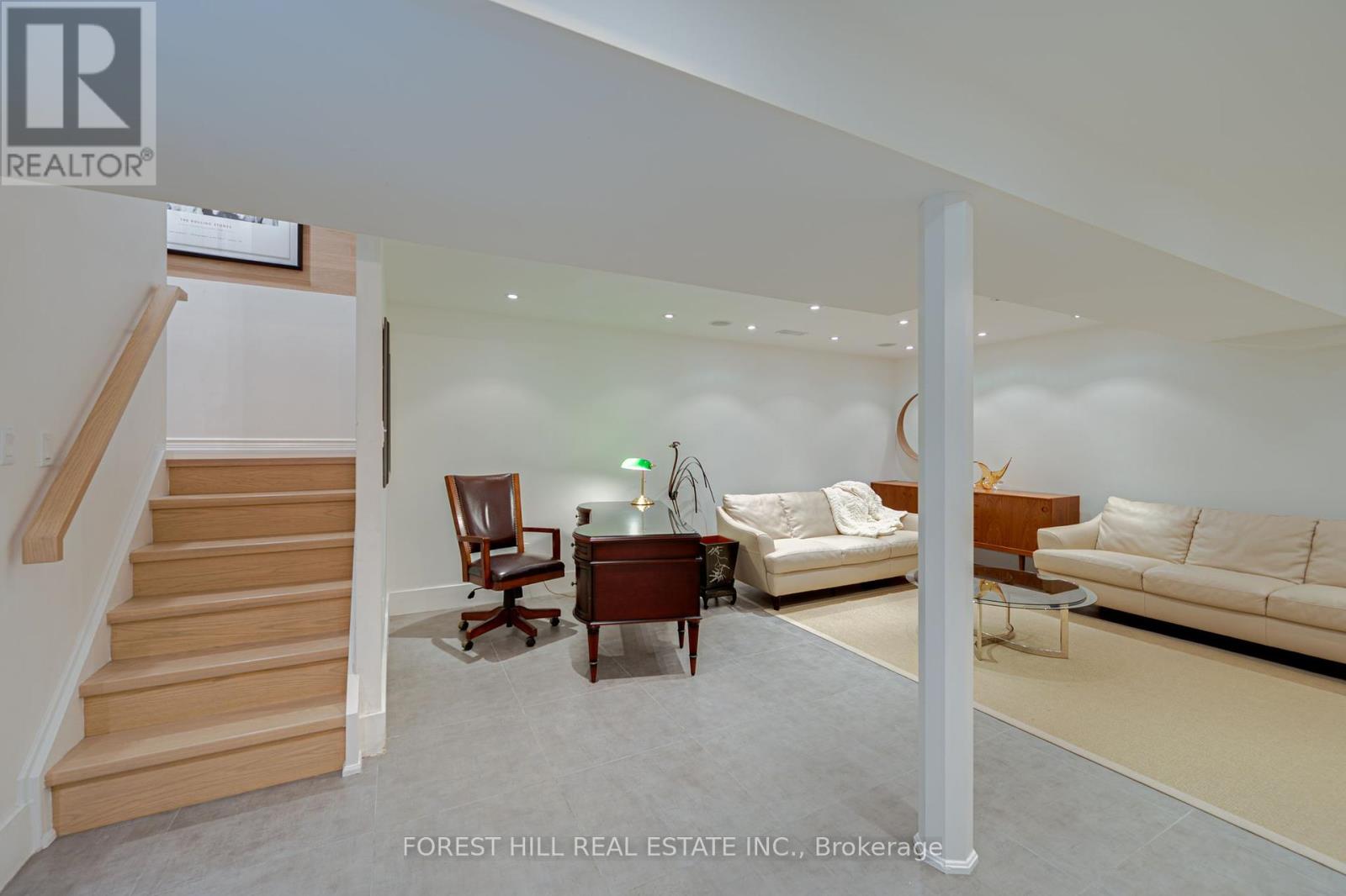 Photo 25 of 168 Borrows Street, Vaughan ON