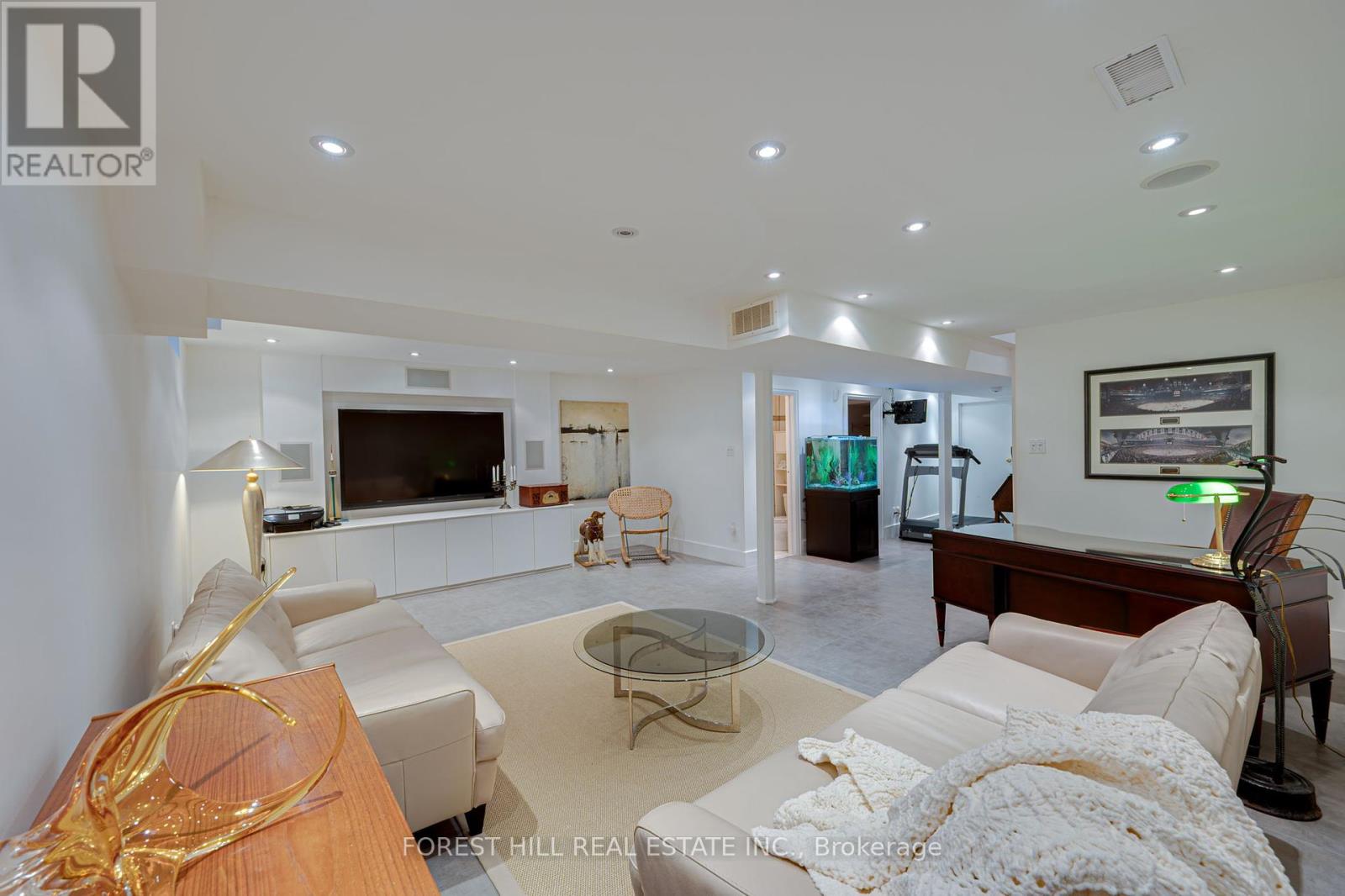 Photo 27 of 168 Borrows Street, Vaughan ON