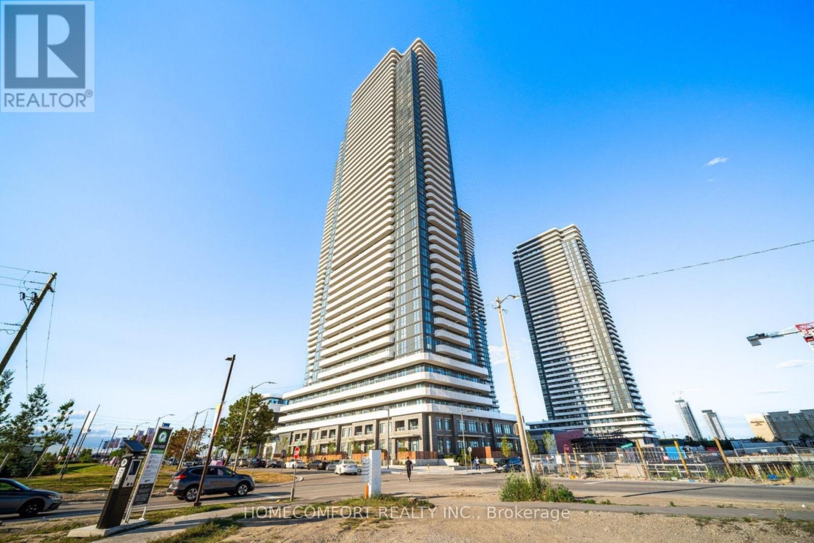 Photo 3 of 6107 225 Commerce Street, Vaughan ON
