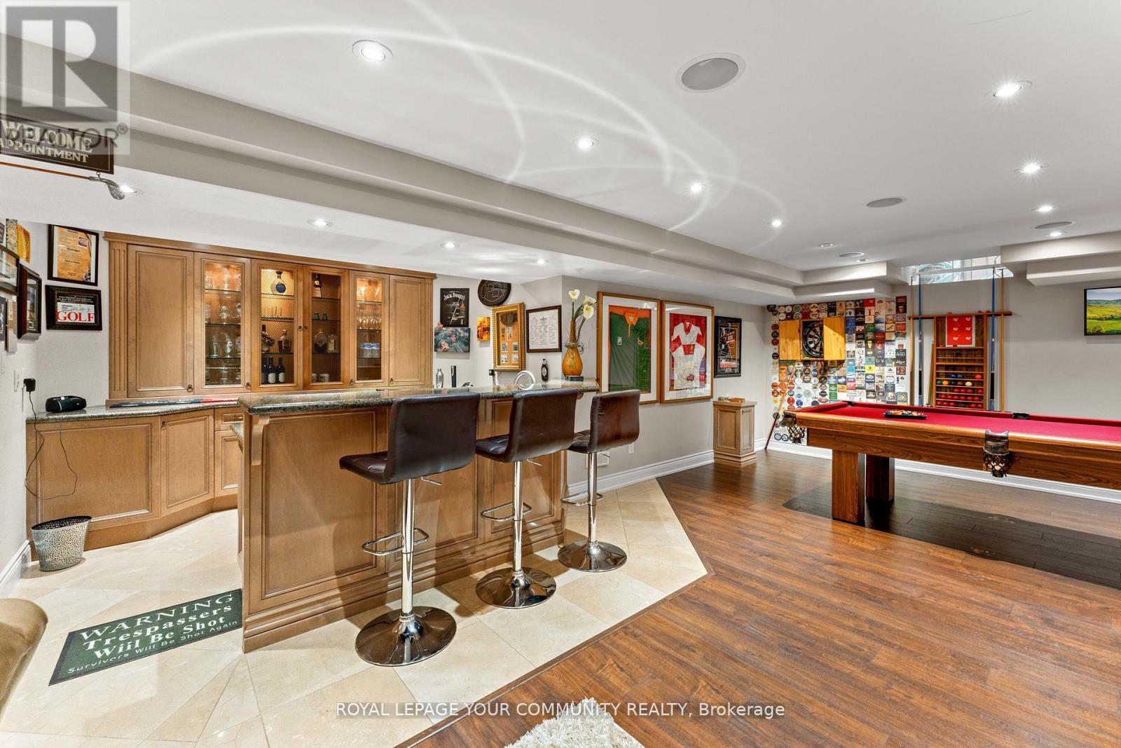 Photo 32 of 118 Forest Lane Drive, Vaughan ON