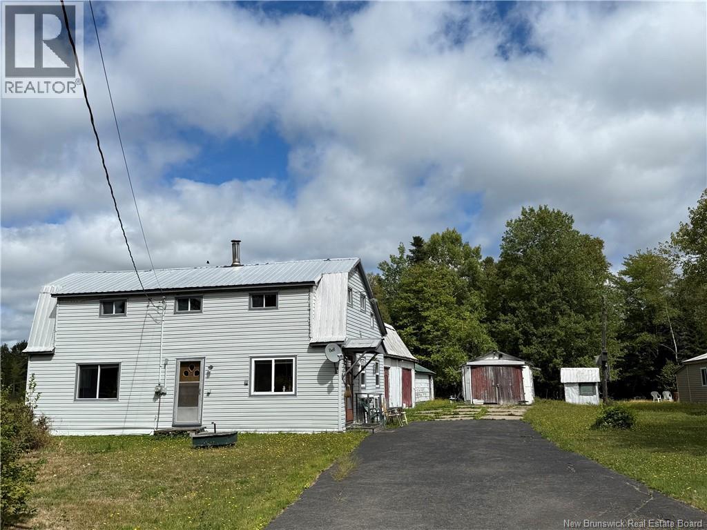 38 Manitoba Road - Photo 2 of 28, Apohaqui, New Brunswick