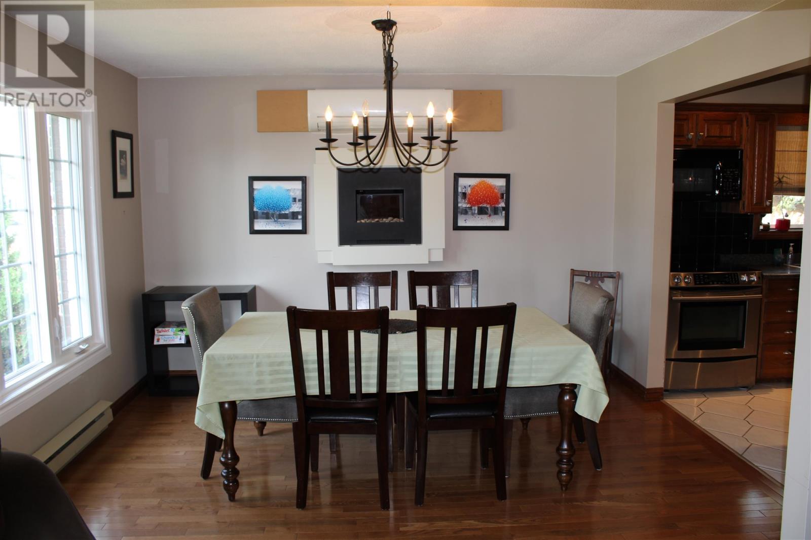 Photo 11 of 96 Golf Range Cres, Sault Ste Marie ON