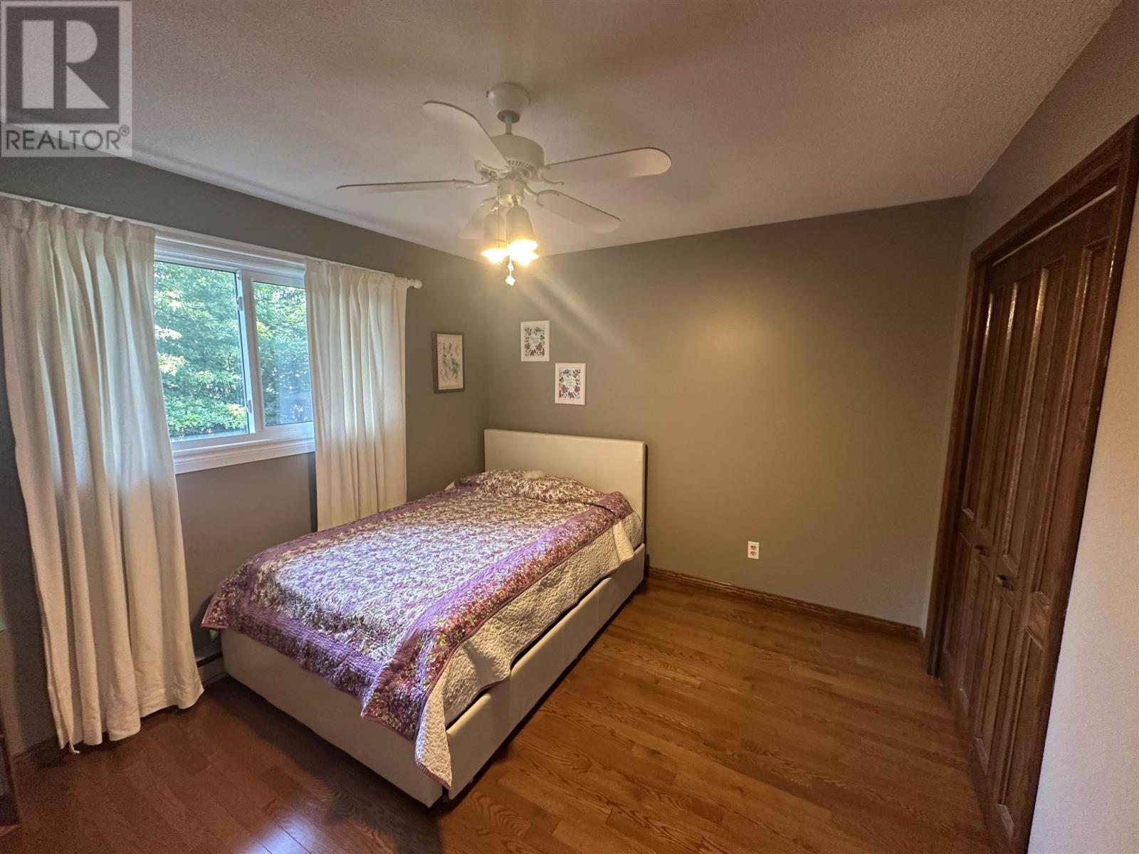 Photo 24 of 96 Golf Range Cres, Sault Ste Marie ON